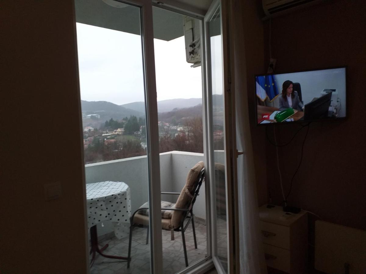 Fruskogorska Idila Apartmani Vrdnik Buitenkant foto