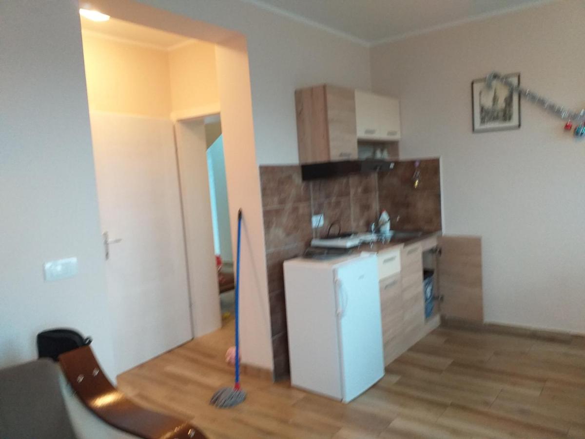 Fruskogorska Idila Apartmani Vrdnik Buitenkant foto